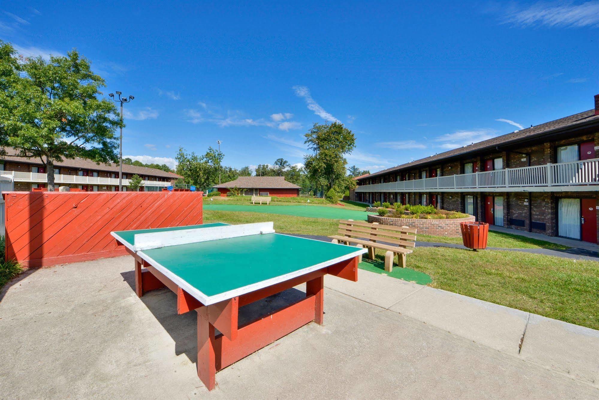 Days Inn By Wyndham Doswell \/ Kings Dominion Area エクステリア 写真
