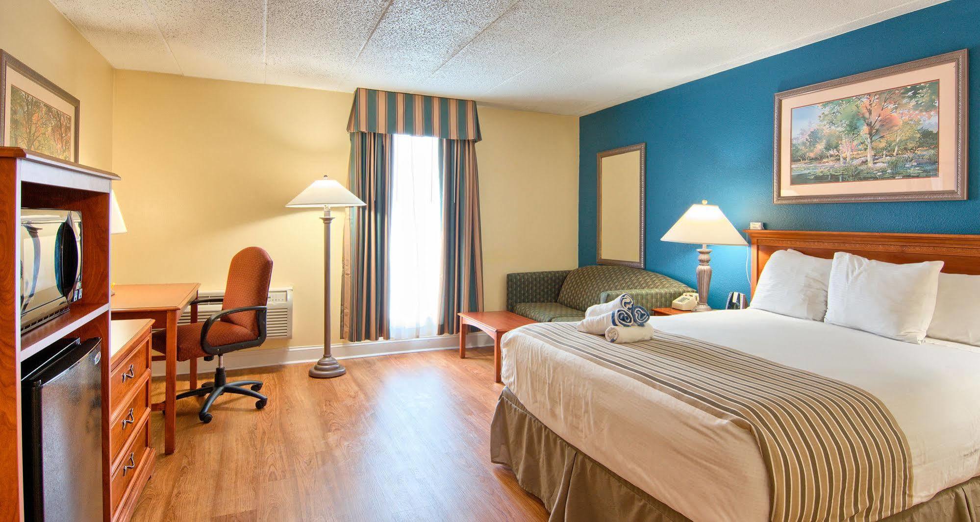 Days Inn By Wyndham Doswell \/ Kings Dominion Area エクステリア 写真