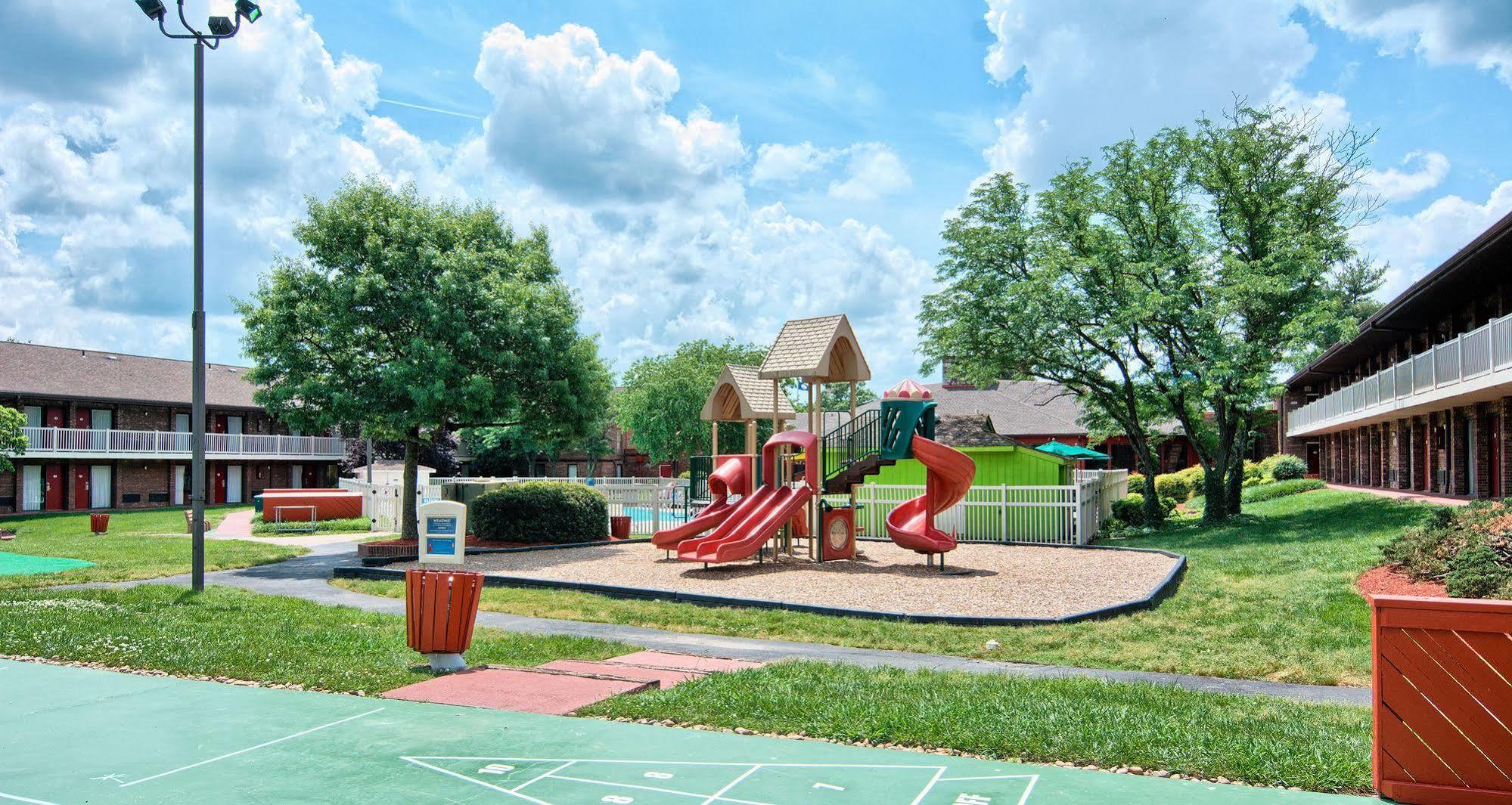 Days Inn By Wyndham Doswell \/ Kings Dominion Area エクステリア 写真